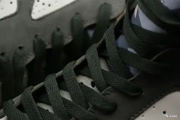 Reps TBK Air AT3375-100 Patta 7 x Jordan Icicle 0503